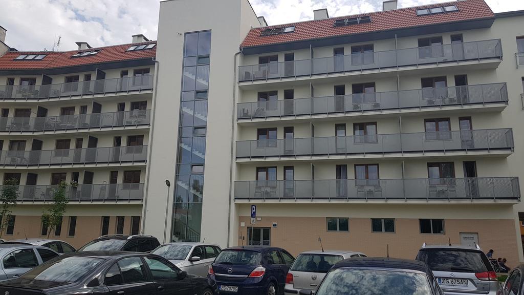 Golden Palace Apartments Emilii Plater 3 Щецин Экстерьер фото